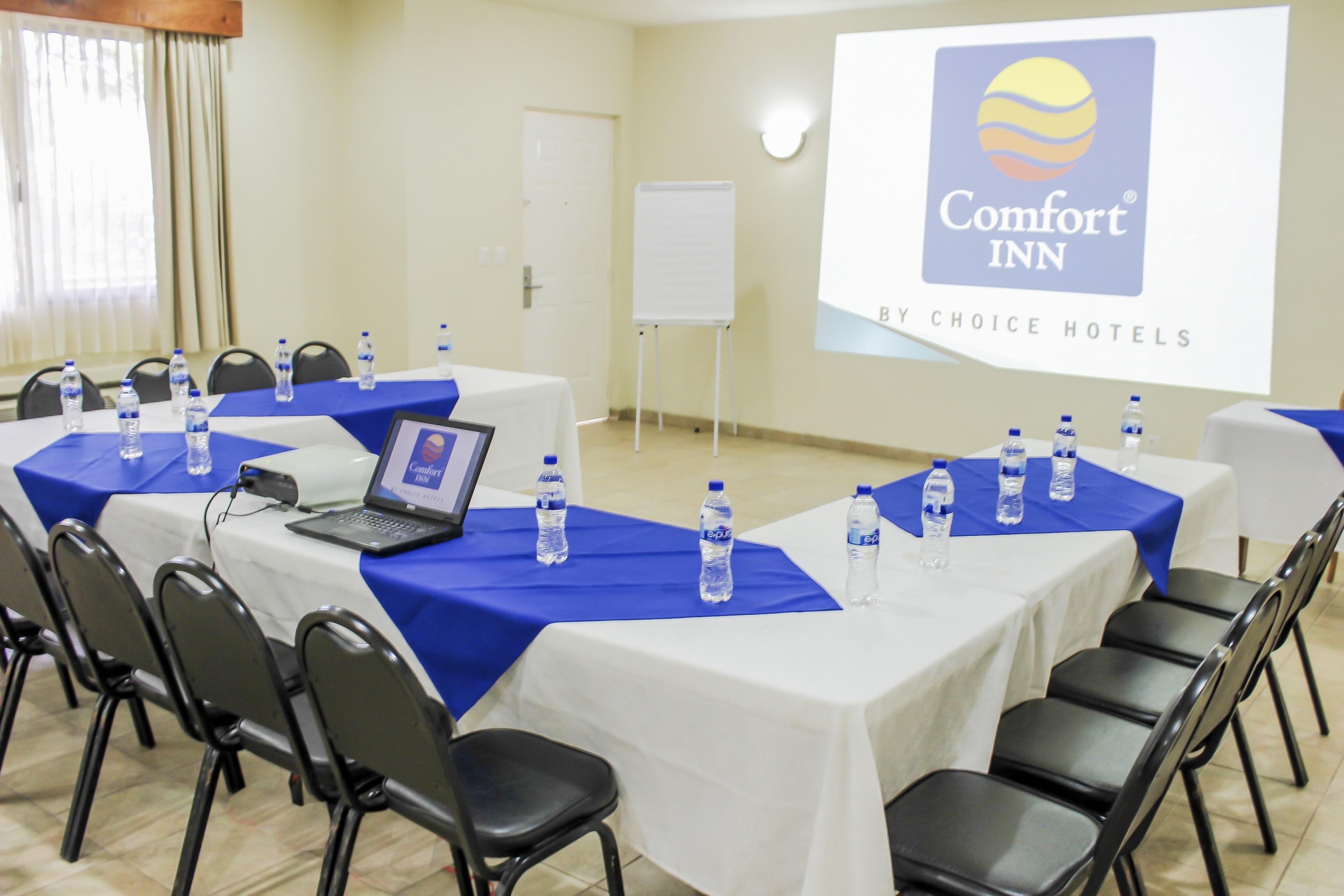 Comfort Inn Tampico Bagian luar foto
