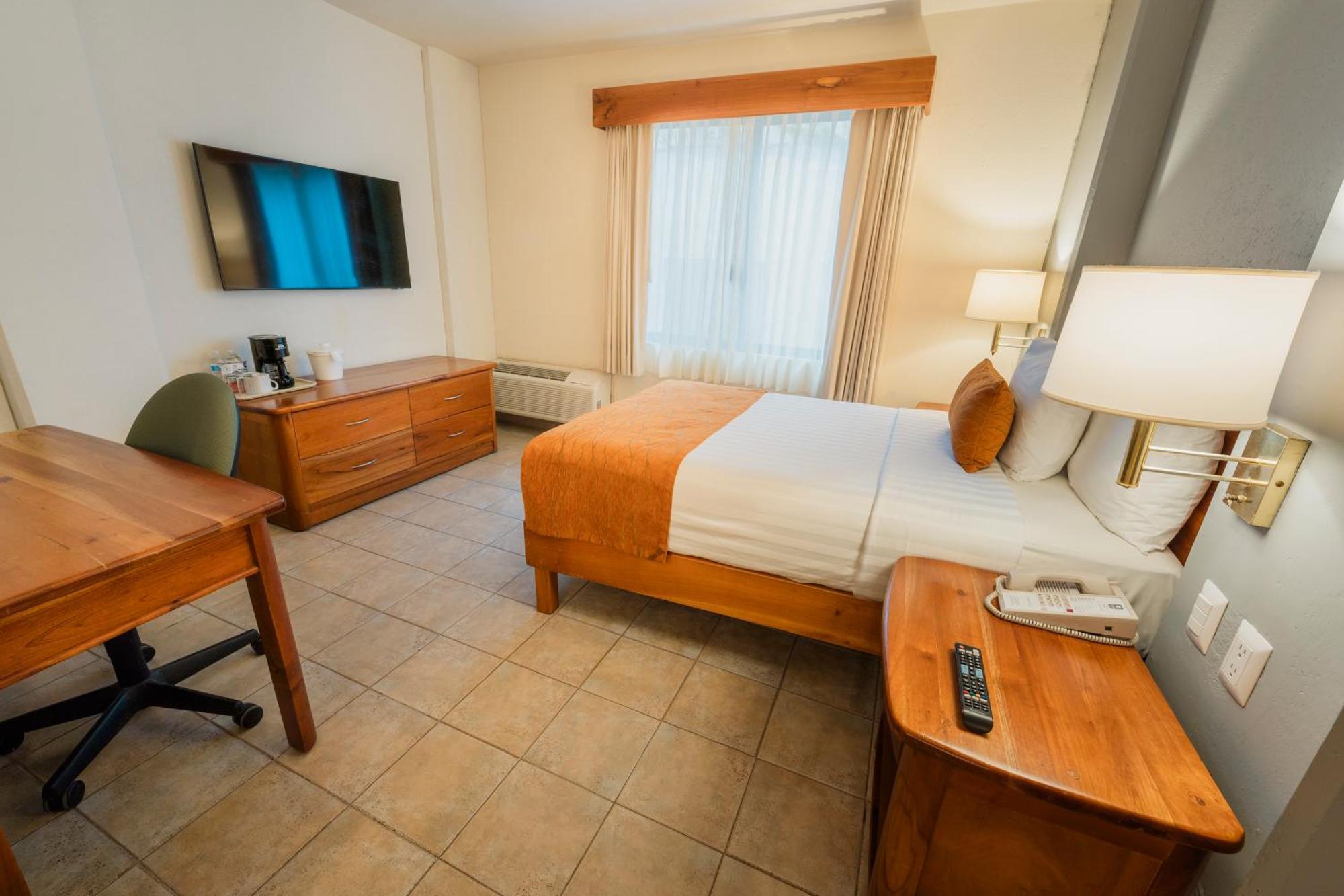 Comfort Inn Tampico Bagian luar foto